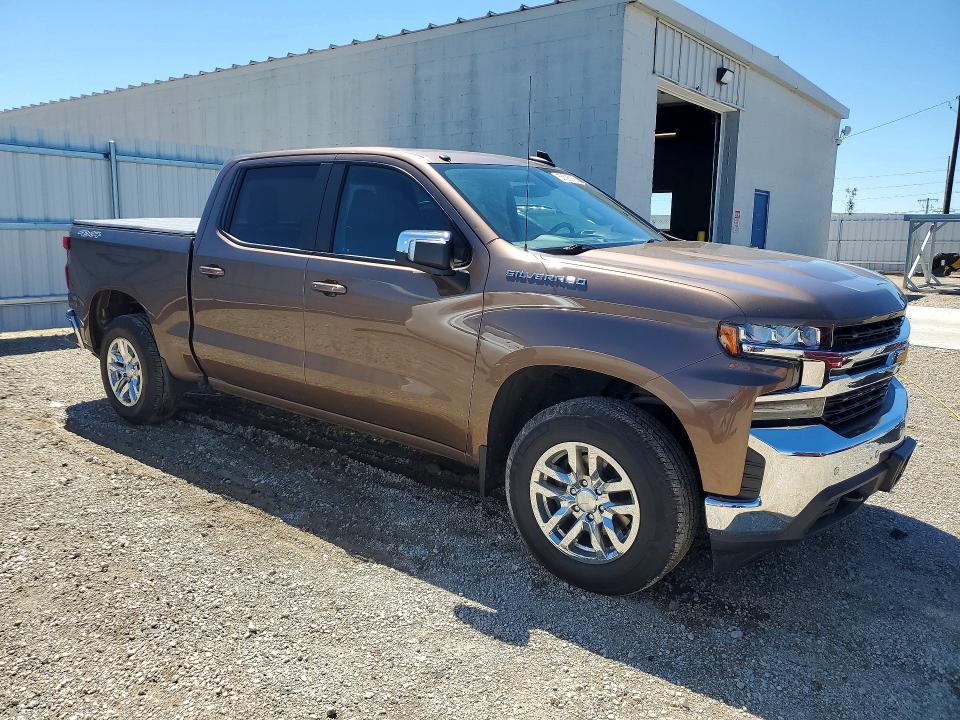 2019 Chevrolet Silverado VIN 3GCUYDED2KG267703 COPART salvage auction — HAIL, Ia - Cert Of Title-Salvage Title, sold $15,200 on 2026-07-29 (photo 4)