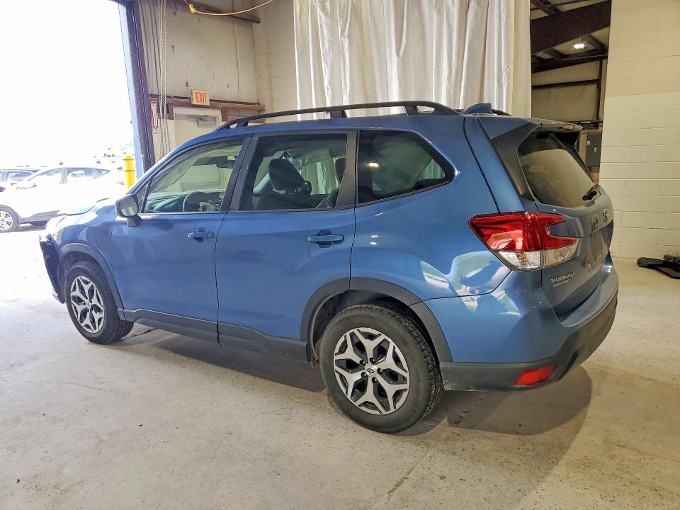 2023 Subaru Forester VIN JF2SKAEC0PH451731 COPART salvage auction — FRONT END, Va - Cert Of Title - Salvage, sold $4,700 on 2026-07-27 (photo 2)