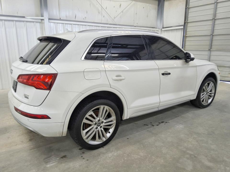 2018 Audi Q5 VIN WA1CNAFY8J2070217 COPART salvage auction — MINOR DENT/SCRATCHES, TX - CERTIFICATE OF TITLE, sold $4,100 on 2026-07-23 (photo 3)