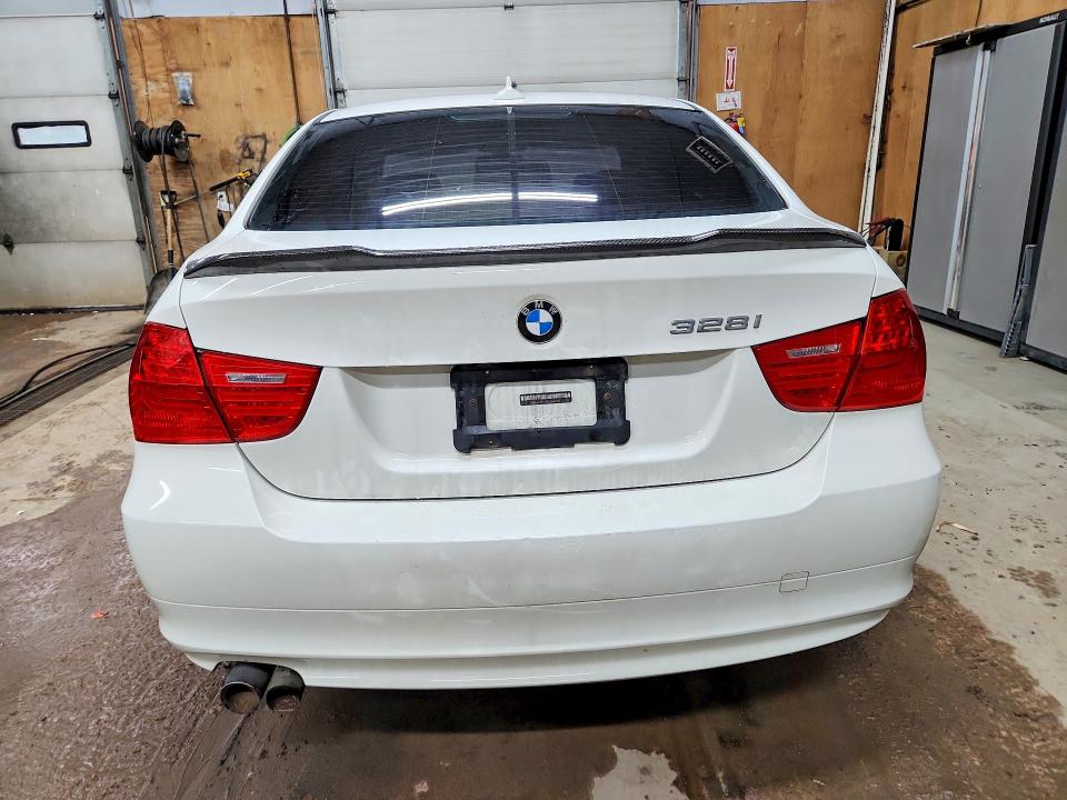 2011 BMW 3er VIN WBAPK5C56BA662186 COPART salvage auction — FRONT END, Mi - Certificate Of Title, sold $60 on 2026-07-22 (photo 6)