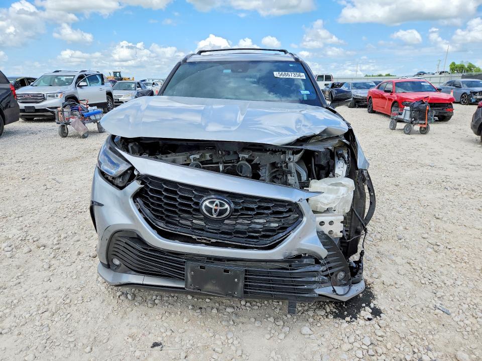 2021 Toyota Highlander VIN 5TDLZRAH5MS031954 COPART salvage auction — FRONT END, Tx - Salvage Vehicle Title, sold $11,700 on 2026-07-30 (photo 5)