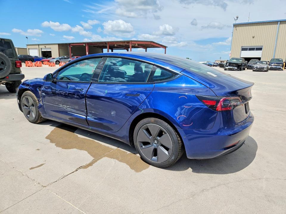 2022 Tesla VIN 5YJ3E1EAXNF186659 COPART salvage auction — FRONT END, Tx - Salvage Vehicle Title, sold $5,200 on 2026-07-23 (photo 2)