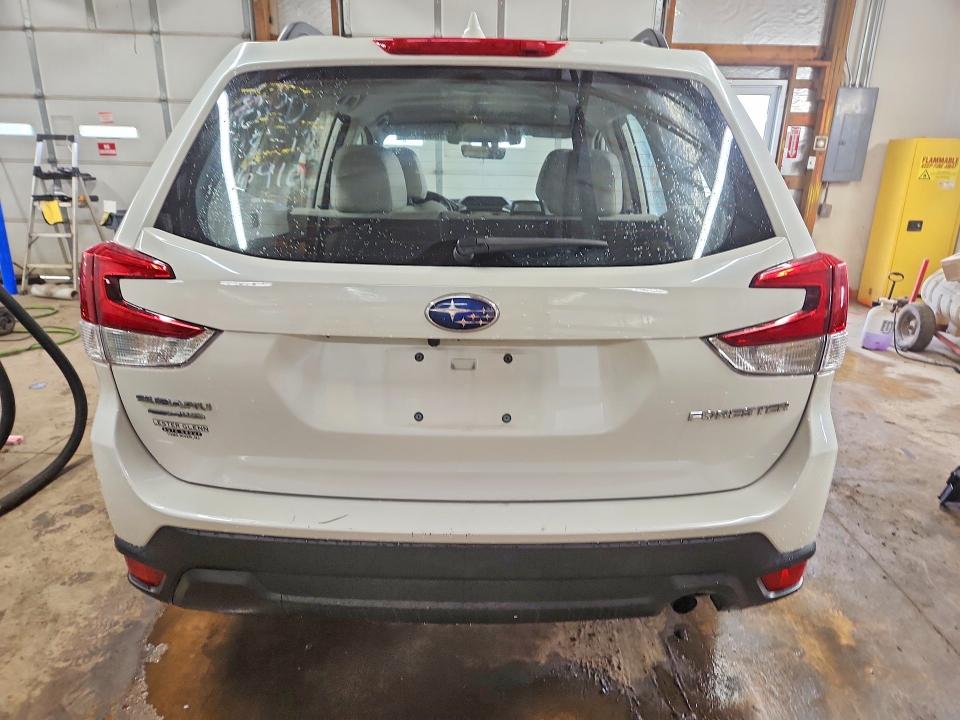 2020 Subaru VIN JF2SKADC1LH586910 COPART salvage auction — FRONT END, Il - Salvage Certificate, sold $3,300 on 2026-07-20 (photo 6)