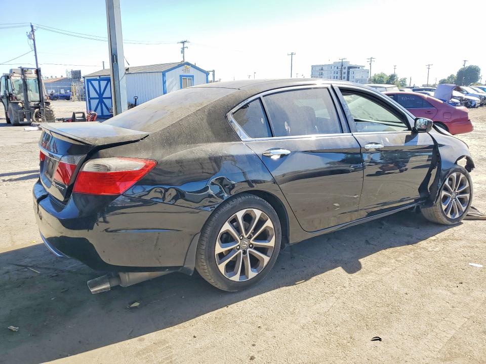 2014 Honda Accord VIN 1HGCR2F55EA114743 COPART salvage auction — FRONT END, Ca - Salvage Certificate, sold $600 on 2026-07-02 (photo 3)