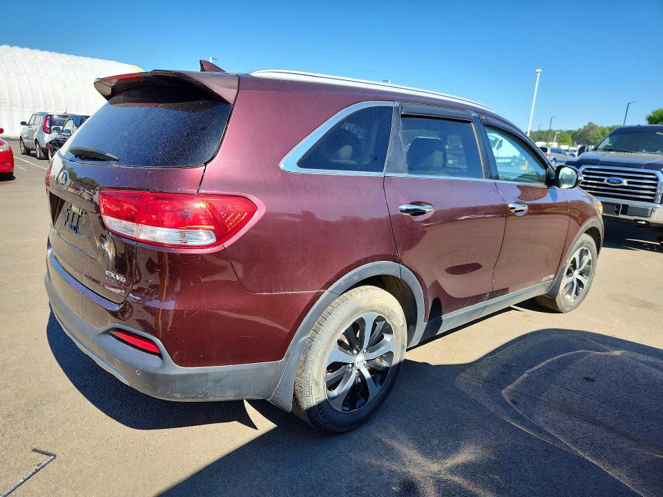 2016 Kia Sorento VIN 5XYPHDA50GG132866 COPART salvage auction — MINOR DENT/SCRATCHES, Ny - Certificate Of Title, sold $2,900 on 2026-07-16 (photo 3)
