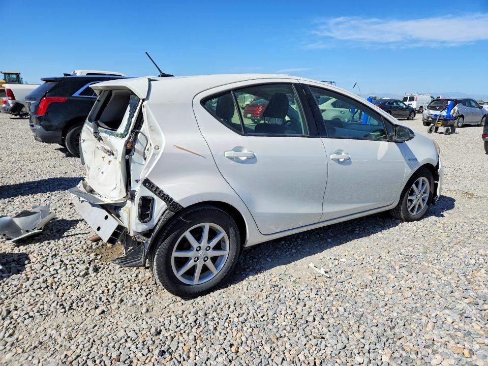 2012 Toyota Prius c VIN JTDKDTB32C1518972 COPART salvage auction — REAR END, CO - SALVAGE TITLE, sold $875 on 2026-07-28 (photo 3)