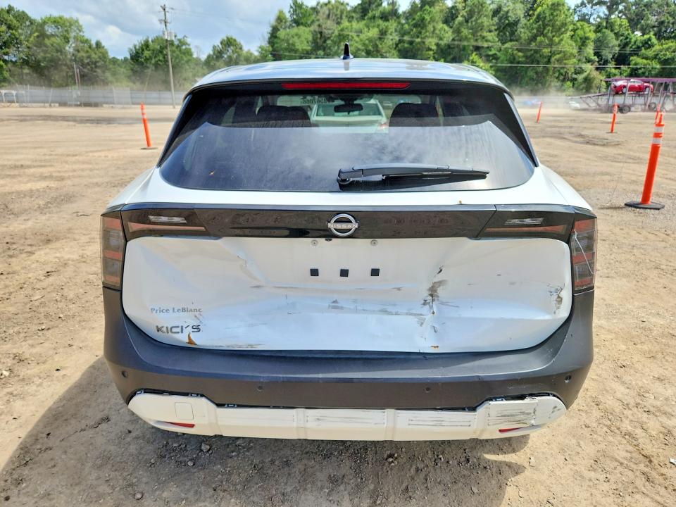 2025 Nissan Kicks VIN 3N8AP6CA7SL369083 COPART salvage auction — REAR END, La - Cert Of Title-Salvage, sold $9,000 on 2026-07-02 (photo 6)