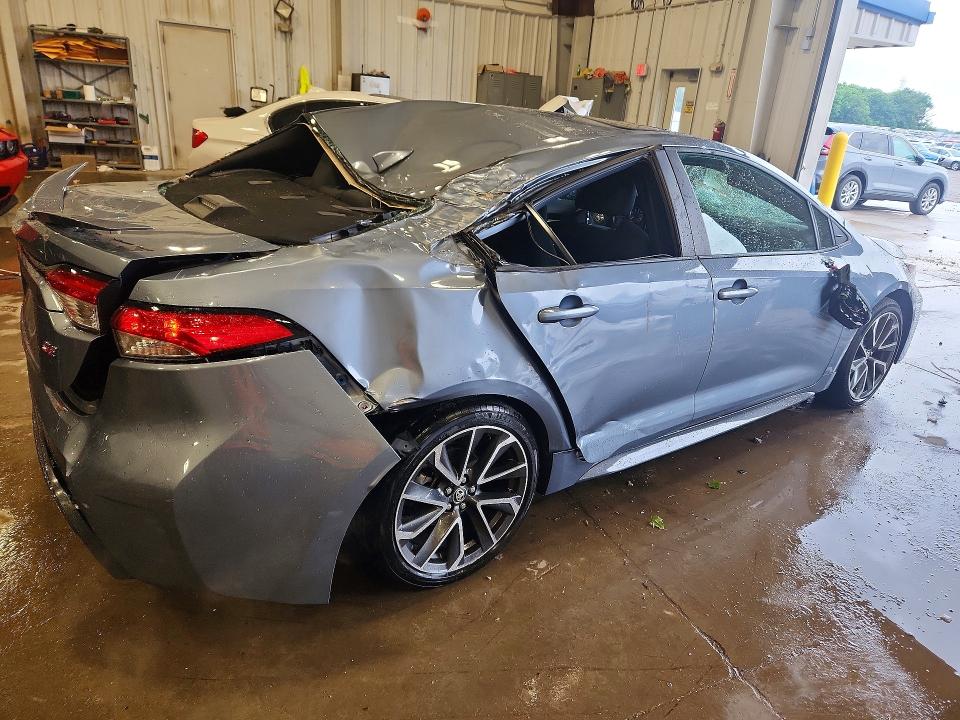 2020 Toyota VIN 5YFM4RCE2LP049812 COPART salvage auction — ROOF, Wi - Junked Vehicle Bill Of Sale, sold $4,650 on 2026-07-06 (photo 3)