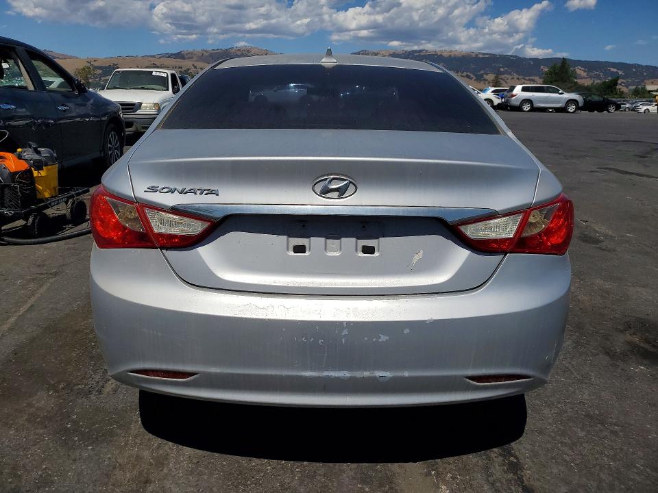 2011 Hyundai Sonata VIN 5NPEB4AC0BH266205 COPART salvage auction — MECHANICAL, Ca - Dis/Dlr/Exp Only Clean Title, sold $50 on 2026-07-02 (photo 6)