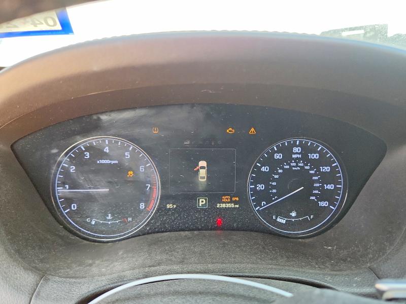 2015 Hyundai Genesis VIN KMHGN4JE6FU021062 COPART salvage auction — FRONT END, Tx - Certificate Of Title, sold $1,400 on 2026-07-09 (photo 9)