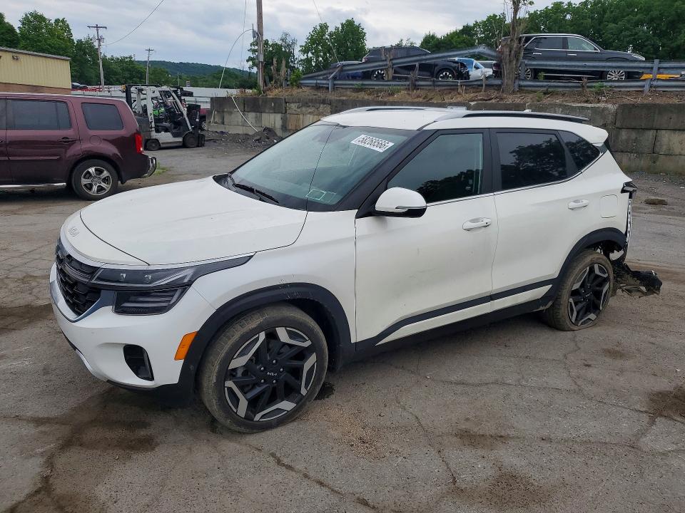 2024 Kia Seltos VIN KNDETCA79R7545306 — COPART salvage auction photo
