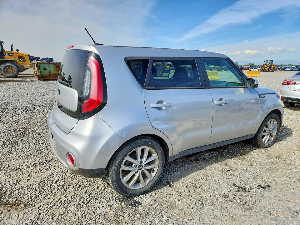 2017 Kia Soul VIN KNDJP3A54H7417345 COPART salvage auction — SIDE, Co - Dis/Dlr/Exp Only Clean Title, sold $1,700 on 2026-07-21 (photo 3)