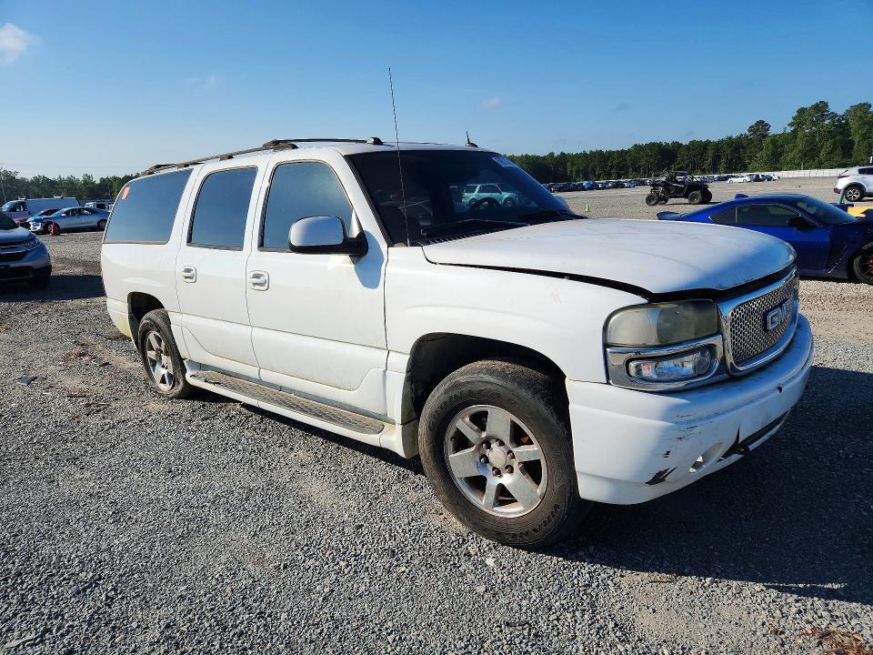 2005 Gmc Yukon xl VIN 1GKFK66U05J204451 COPART salvage auction — FRONT END, NC - DEALER ONLY CLEAN TITLE, sold $575 on 2026-08-24 (photo 4)