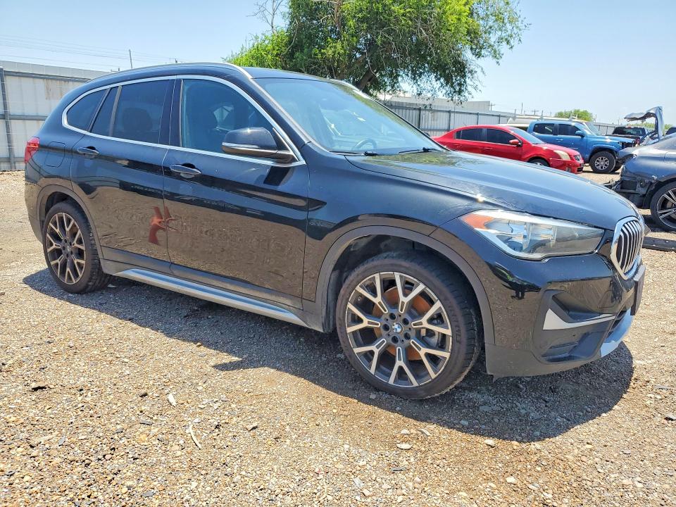 2021 BMW VIN WBXJG7C04M5U01633 COPART salvage auction — WATER/FLOOD, TX - SALVAGE TITLE-FLOOD DAMAGE, sold $250 on 2026-07-29 (photo 4)
