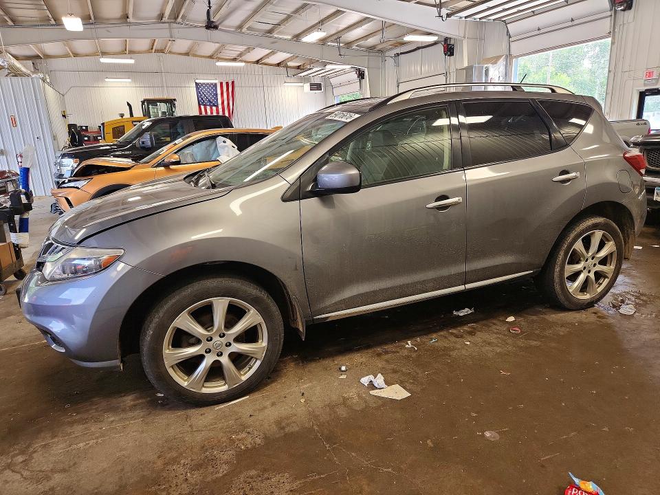 2014 Nissan Murano VIN JN8AZ1MW7EW504889 COPART salvage auction — MINOR DENT/SCRATCHES, Nd - Salvage Previously Branded, sold $625 on 2026-07-02 (photo 1)