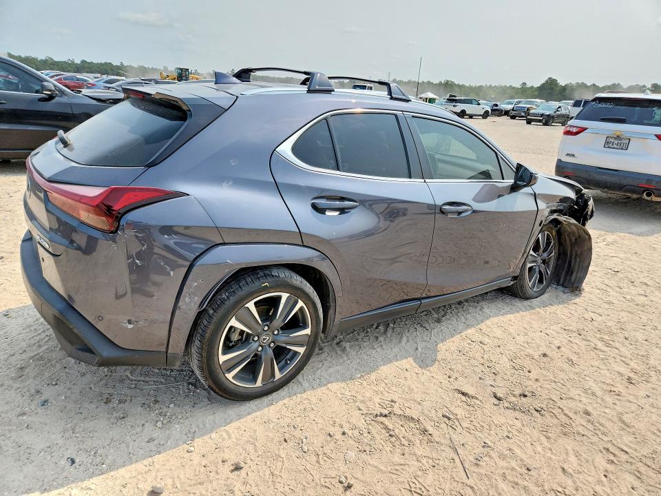 2023 Lexus VIN JTHP6JBH5P2146218 COPART salvage auction — FRONT END, Tx - Salvage Vehicle Title, sold $12,400 on 2026-07-17 (photo 3)