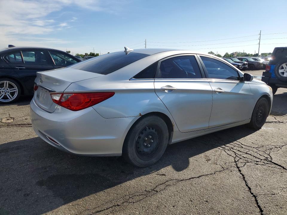 2011 Hyundai Sonata VIN 5NPEB4AC5BH155391 COPART salvage auction — REAR END, Co - Public - Salvage Title, sold $725 on 2026-07-02 (photo 3)