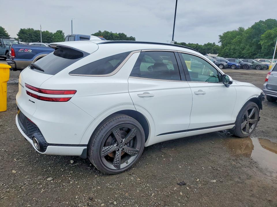 2025 Genesis VIN 5NMMCDTC8SH030131 COPART salvage auction — FRONT END, CT - CERT OF TITLE-SALVAGE, sold $8,500 on 2026-07-30 (photo 3)