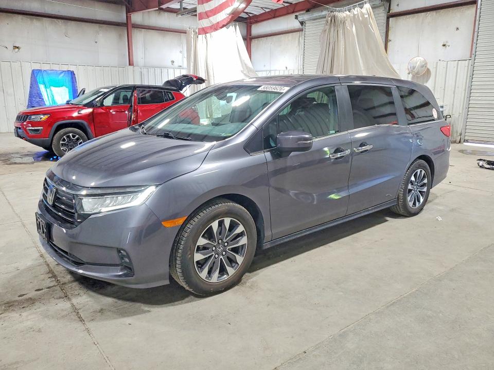 2024 Honda Odyssey VIN 5FNRL6H68RB046555 — COPART salvage auction photo