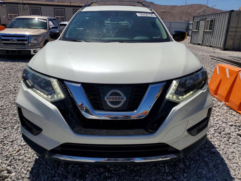 2017 Nissan VIN 5N1AT2MT5HC867248 COPART salvage auction — SIDE, Nv - Salvage Title, sold $3,350 on 2026-07-27 (photo 5)