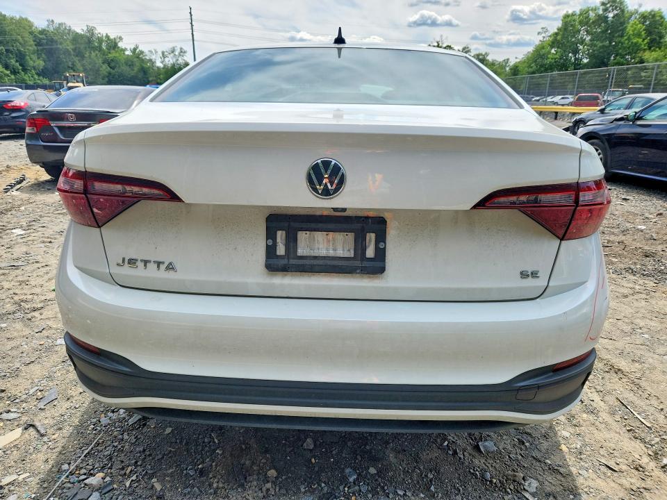 2022 Volkswagen Jetta VIN 3VW7M7BU0NM033965 COPART salvage auction — FRONT END, Salvage Title, sold $3,200 on 2026-07-28 (photo 6)