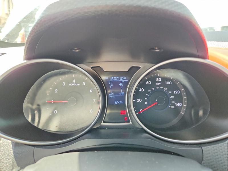 2012 Hyundai Veloster VIN KMHTC6AD6CU081782 COPART salvage auction — SIDE, Tx - Salvage Vehicle Title, sold $1,000 on 2026-07-06 (photo 9)