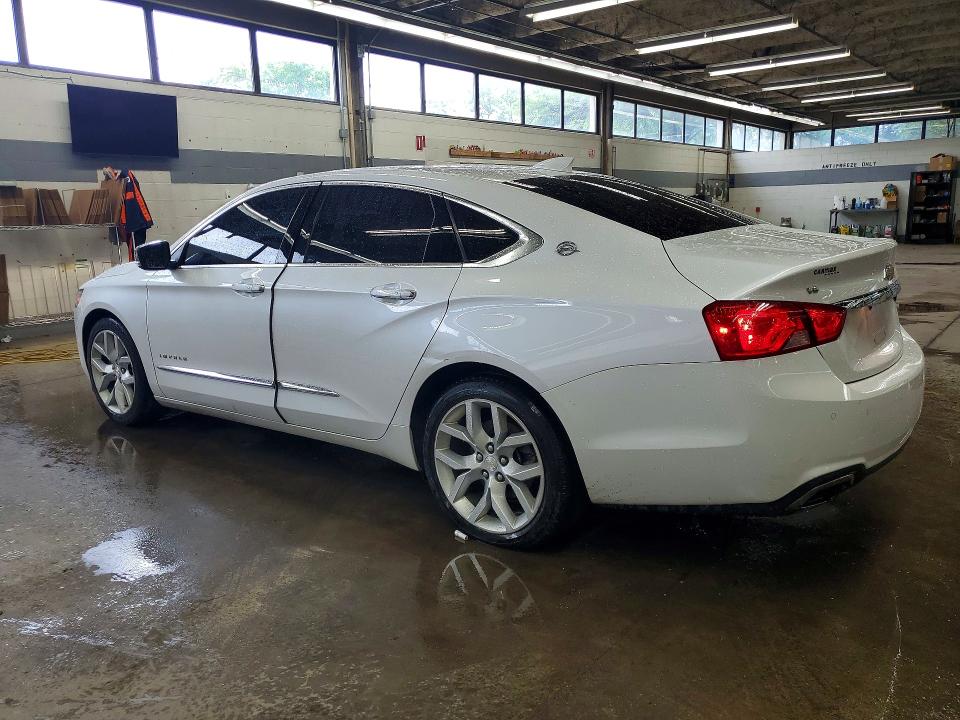 2019 Chevrolet Impala VIN 2G1105S3XK9154368 COPART salvage auction — MINOR DENT/SCRATCHES, Il - Certificate Of Title, sold $2,800 on 2026-07-09 (photo 2)