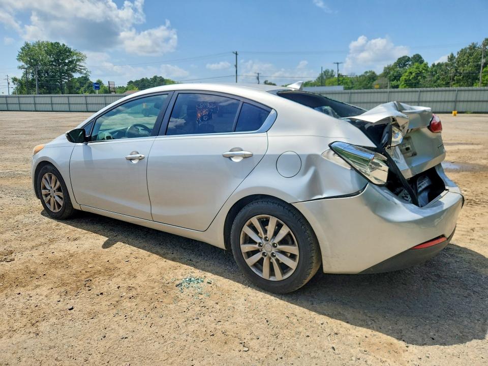 2015 Kia VIN KNAFX4A80F5356927 COPART salvage auction — REAR END, La - Cert Of Title-Salvage, sold $400 on 2026-07-23 (photo 2)
