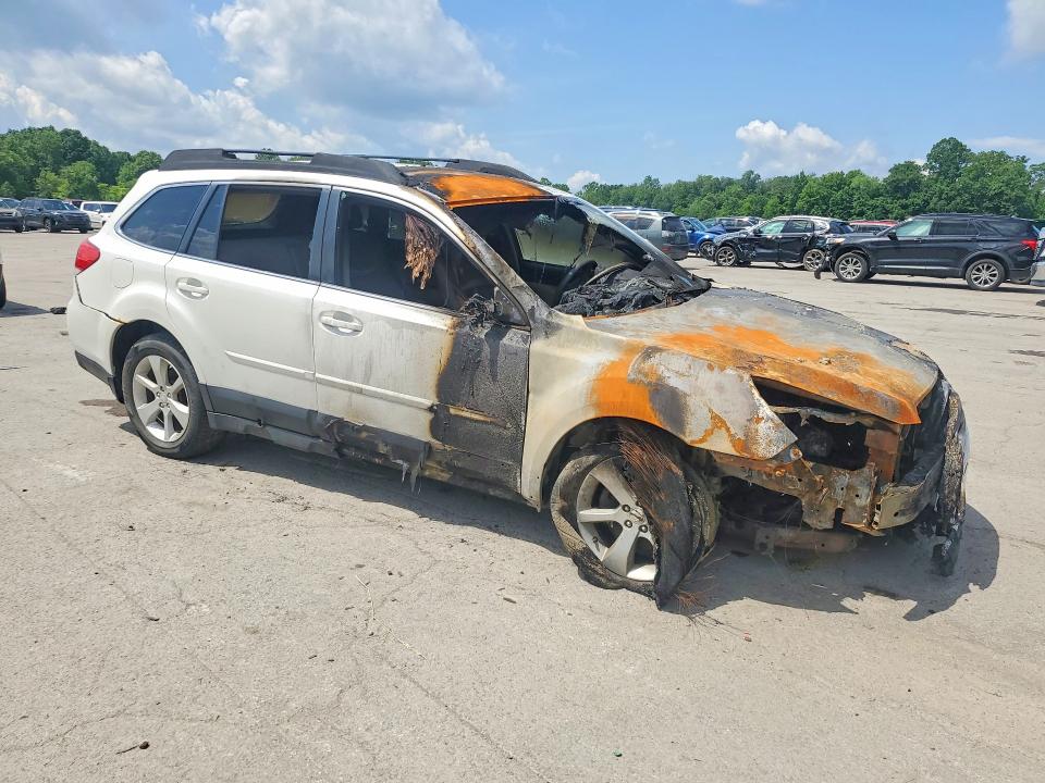 2013 Subaru Outback VIN 4S4BRCCCXD3207338 COPART salvage auction — BURN, Oh - Cert Of Title-Salvage, sold $375 on 2026-07-02 (photo 4)