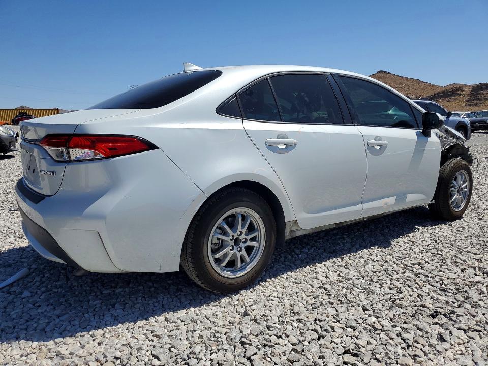 2022 Toyota Corolla VIN JTDEAMDE5N3000386 COPART salvage auction — FRONT END, Nv - Salvage Title, sold $5,000 on 2026-07-20 (photo 3)