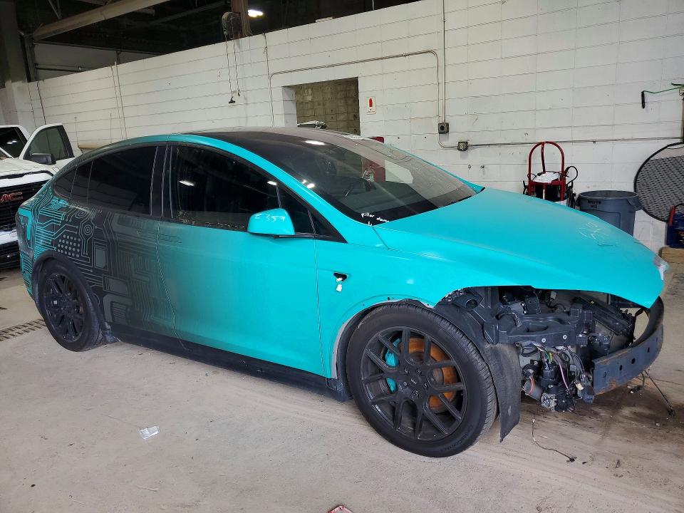 2018 Tesla Model x VIN 5YJXCAE22JF087151 COPART salvage auction — FRONT END, MN - CERT OF TITLE-SALVAGE, sold $7,900 on 2026-08-18 (photo 4)