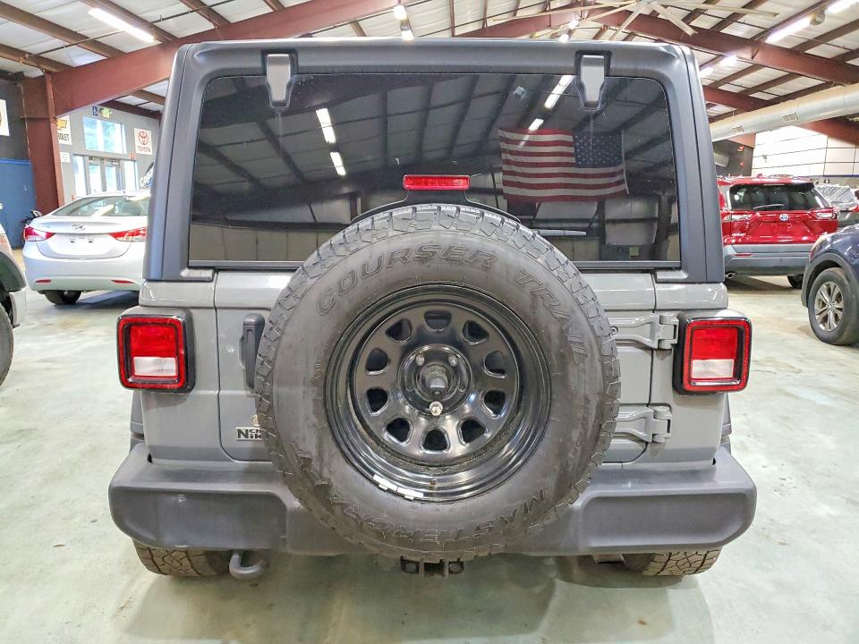 2020 Jeep Wrangler / VIN 1C4HJXDG9LW105945 COPART salvage auction — MINOR DENT/SCRATCHES, Ok - Certificate Of Title (P), sold $11,400 on 2026-07-30 (photo 6)