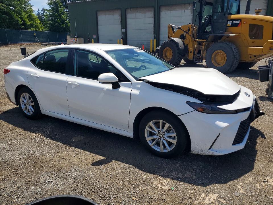 2025 Toyota Camry VIN 4T1DAACK2SU130435 COPART salvage auction — FRONT END, CA - SALVAGE CERTIFICATE, sold $8,100 on 2026-08-03 (photo 4)