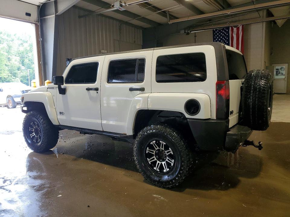 2006 Hummer H3 VIN 5GTDN136068306921 COPART salvage auction — MINOR DENT/SCRATCHES, Pa - Cert Of Title, sold $475 on 2026-07-09 (photo 2)