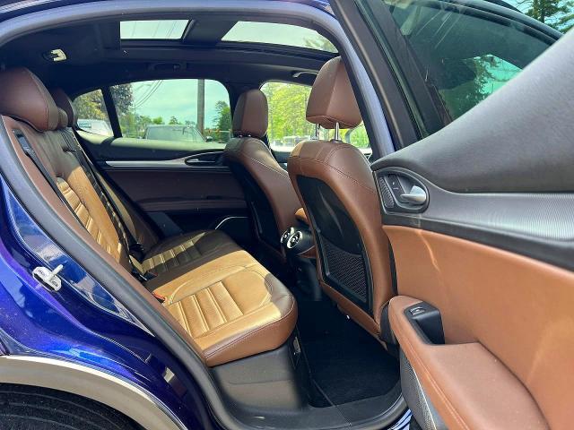 2019 Alfa romeo Stelvio VIN ZASPAKBN7K7C71882 COPART salvage auction — MINOR DENT/SCRATCHES, Oh - Certificate Of Title (P), sold $8,900 on 2026-07-04 (photo 6)