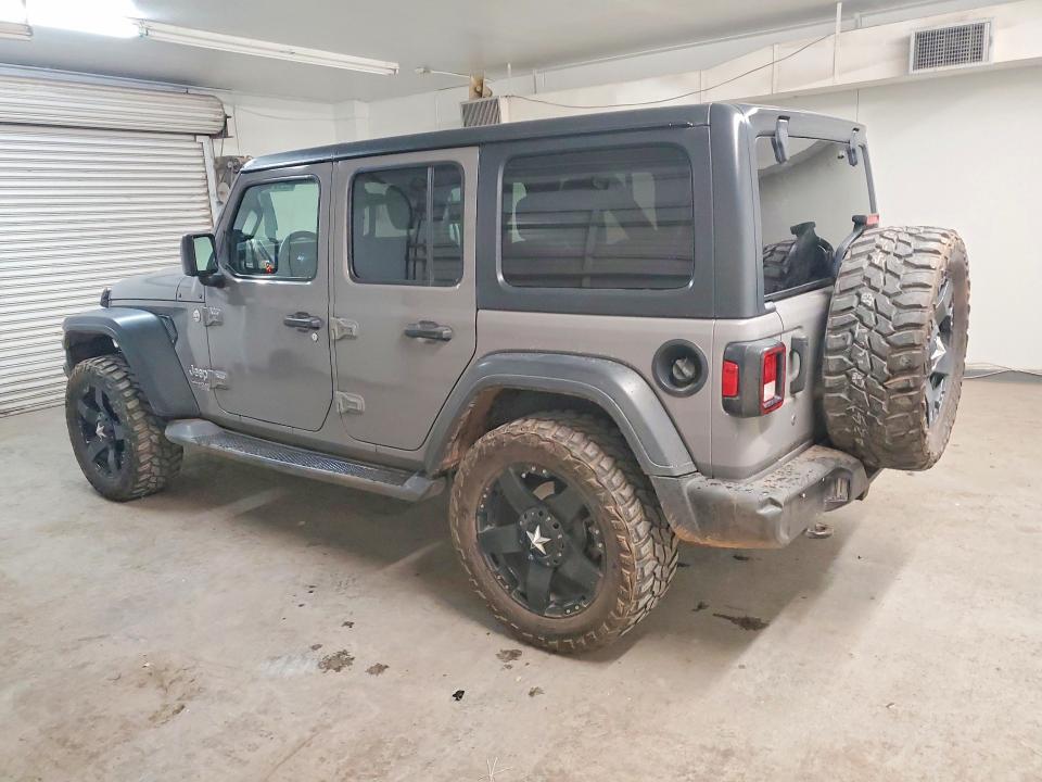 2020 Jeep Wrangler unlimited VIN 1C4HJXDN8LW198309 COPART salvage auction — MINOR DENT/SCRATCHES, Ut - Certificate Of Title, sold $7,800 on 2026-07-27 (photo 2)