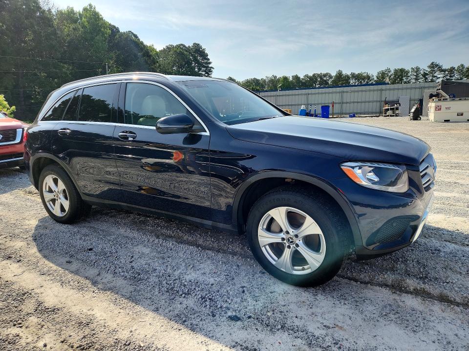 2017 Mercedes-benz Glc VIN WDC0G4KB2HV007882 COPART salvage auction — MINOR DENT/SCRATCHES, Ga - Certificate Of Title (P), sold $6,900 on 2026-07-27 (photo 4)
