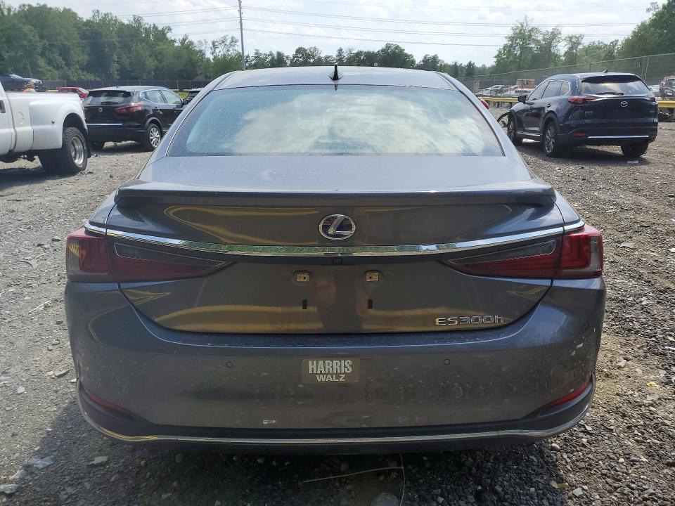 2020 Lexus VIN 58AE21B16LU012411 COPART salvage auction — SIDE, Md - Cert Of Salvage > 75% Damage, sold $16,500 on 2026-07-31 (photo 6)