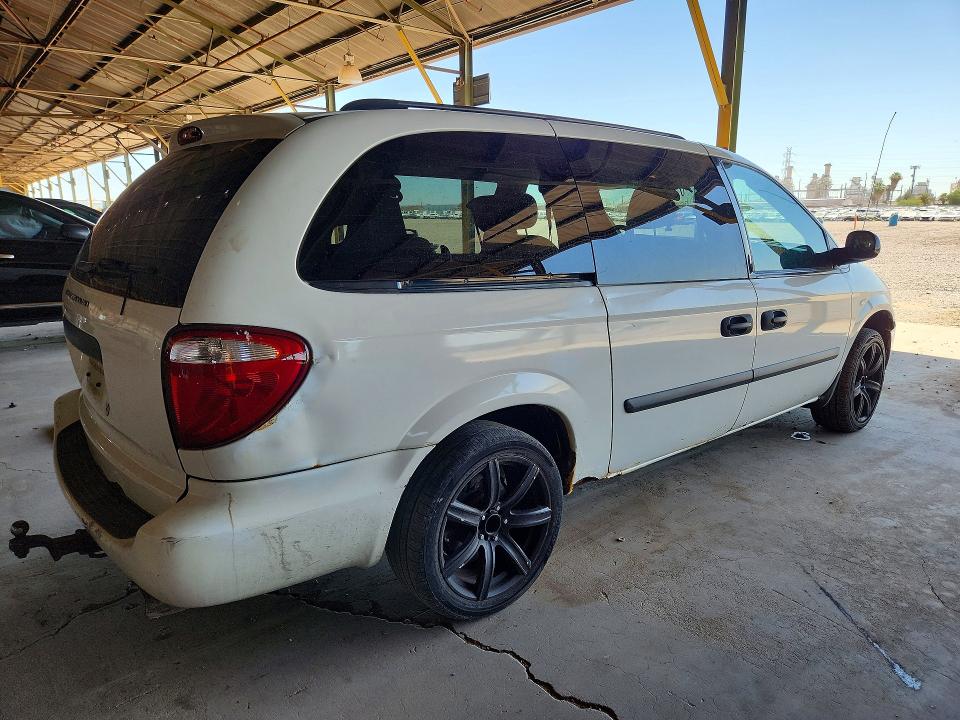 2006 Dodge Caravan VIN 1D4GP24RX6B639050 COPART salvage auction — FRONT END, Az - Certificate Of Title (P), sold $475 on 2026-07-29 (photo 3)
