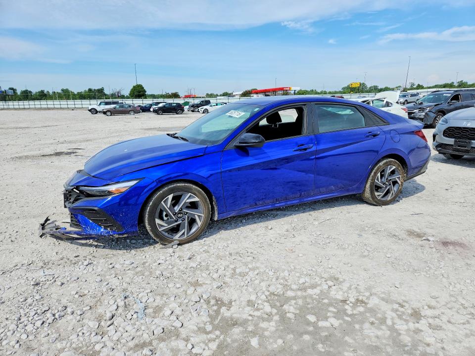 2025 Hyundai Elantra VIN KMHLM4DG3SU056067 COPART salvage auction — FRONT END, Il - Salvage Certificate, sold $4,400 on 2026-07-27 (photo 1)