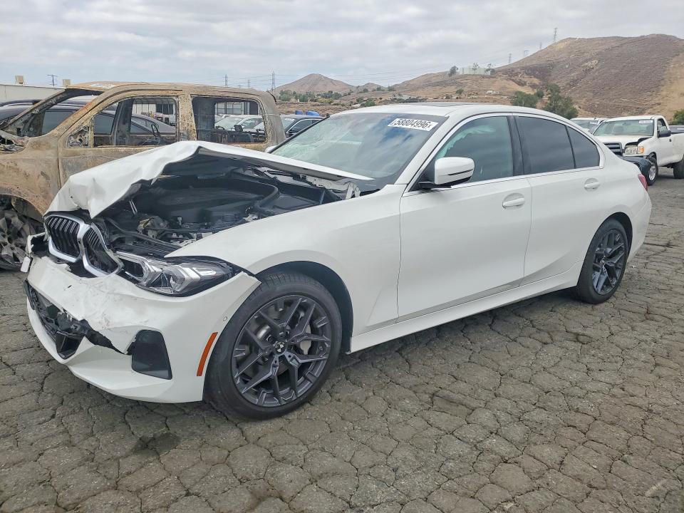 2025 BMW 3er VIN 3MW69CW04S8E94300 — COPART salvage auction photo