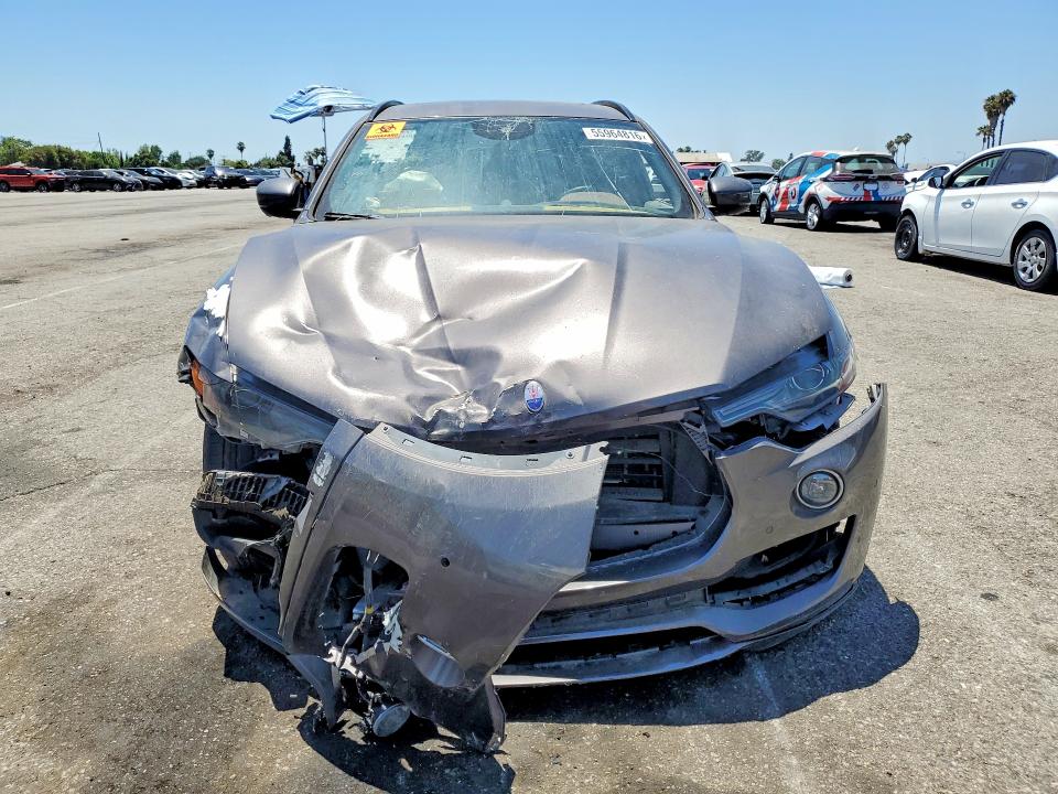 2018 Maserati Levante VIN ZN661XUS4JX302510 COPART salvage auction — FRONT END, Ca - Dis/Dlr/Exp Only Clean Title (P), sold $2,100 on 2026-07-10 (photo 5)