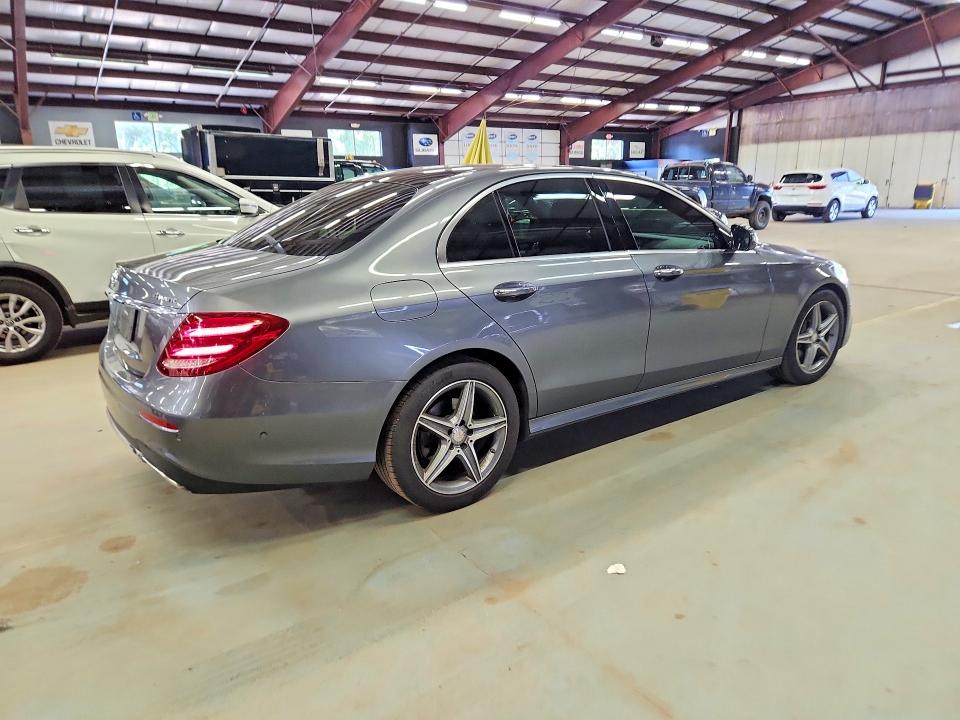 2017 Mercedes-benz E-class VIN WDDZF4KB9HA030976 COPART salvage auction — MINOR DENT/SCRATCHES, Ct - Certificate Of Title (P), sold $8,400 on 2026-07-11 (photo 3)