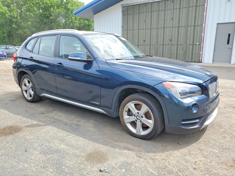 2013 BMW X1 VIN WBAVL1C57DVR87387 COPART salvage auction — ROOF, Vt - Certificate Of Title, sold $1,500 on 2026-07-31 (photo 4)