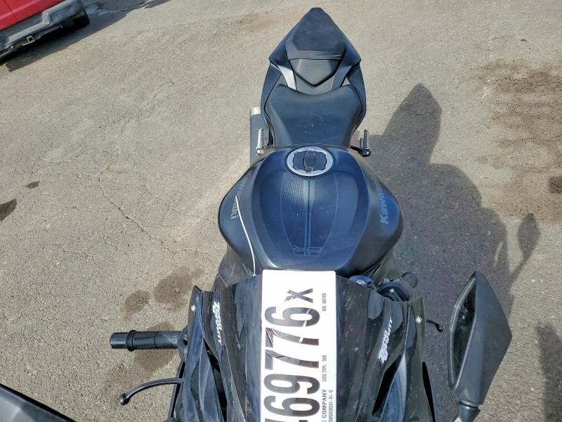 2024 Kawasaki Zx VIN JKBZXJK15RA000166 COPART salvage auction — SIDE, Or - Salvage Title Certificate, sold $125 on 2026-07-30 (photo 5)