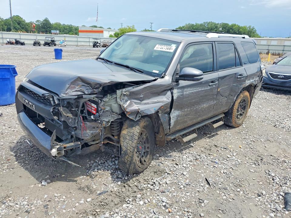 2018 Toyota 4runner VIN JTEBU5JRXJ5497310 COPART salvage auction — FRONT END, FL - CERTIFICATE OF DESTRUCTION, sold $6,600 on 2026-07-02 (photo 1)