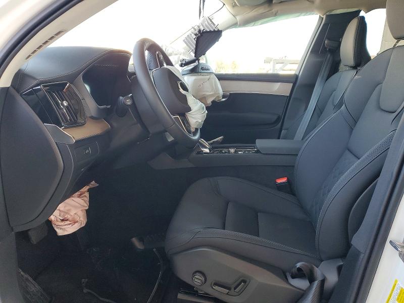 2026 Volvo Xc90 VIN YV4062PE2T1520515 COPART salvage auction — FRONT END, CA - NON-REPAIRABLE VEHICLE CERT, sold $15,800 on 2026-08-17 (photo 7)
