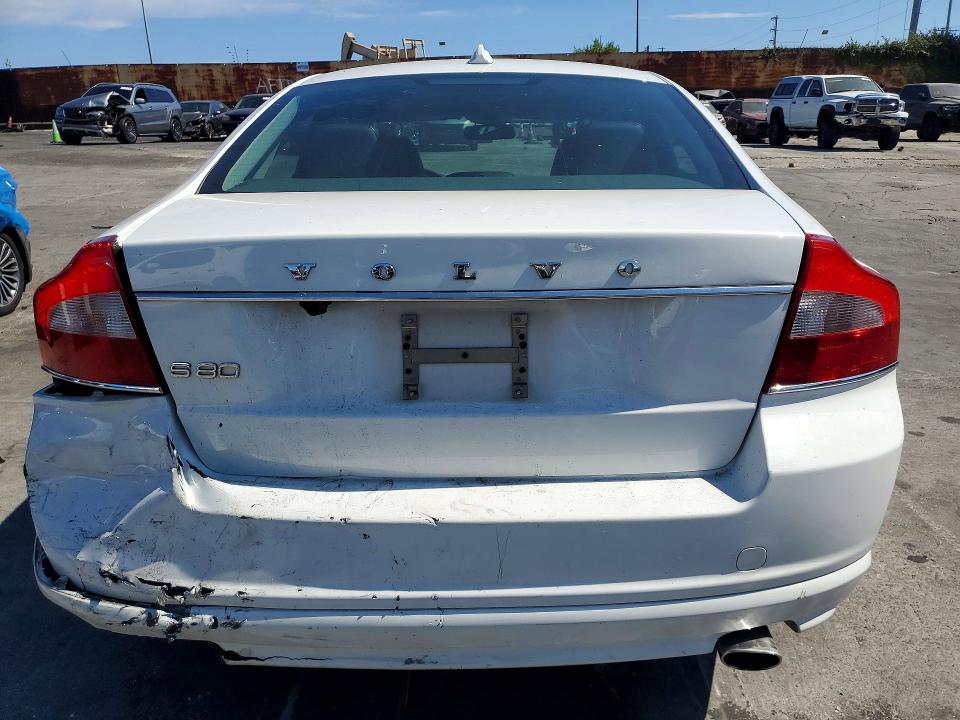 2011 Volvo S80 VIN YV1940AS9B1146903 COPART salvage auction — REAR END, CA - SALVAGE CERTIFICATE, sold $225 on 2026-07-22 (photo 6)