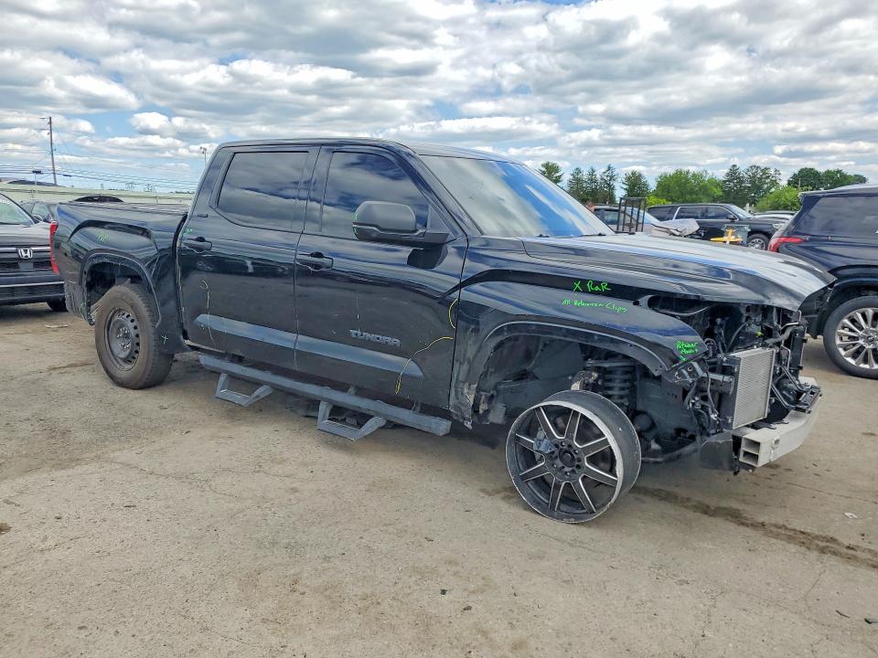 2025 Toyota Tundra VIN 5TFLA5DB5SX288840 COPART salvage auction — FRONT END, Salvage Title, sold $20,900 on 2026-07-14 (photo 4)