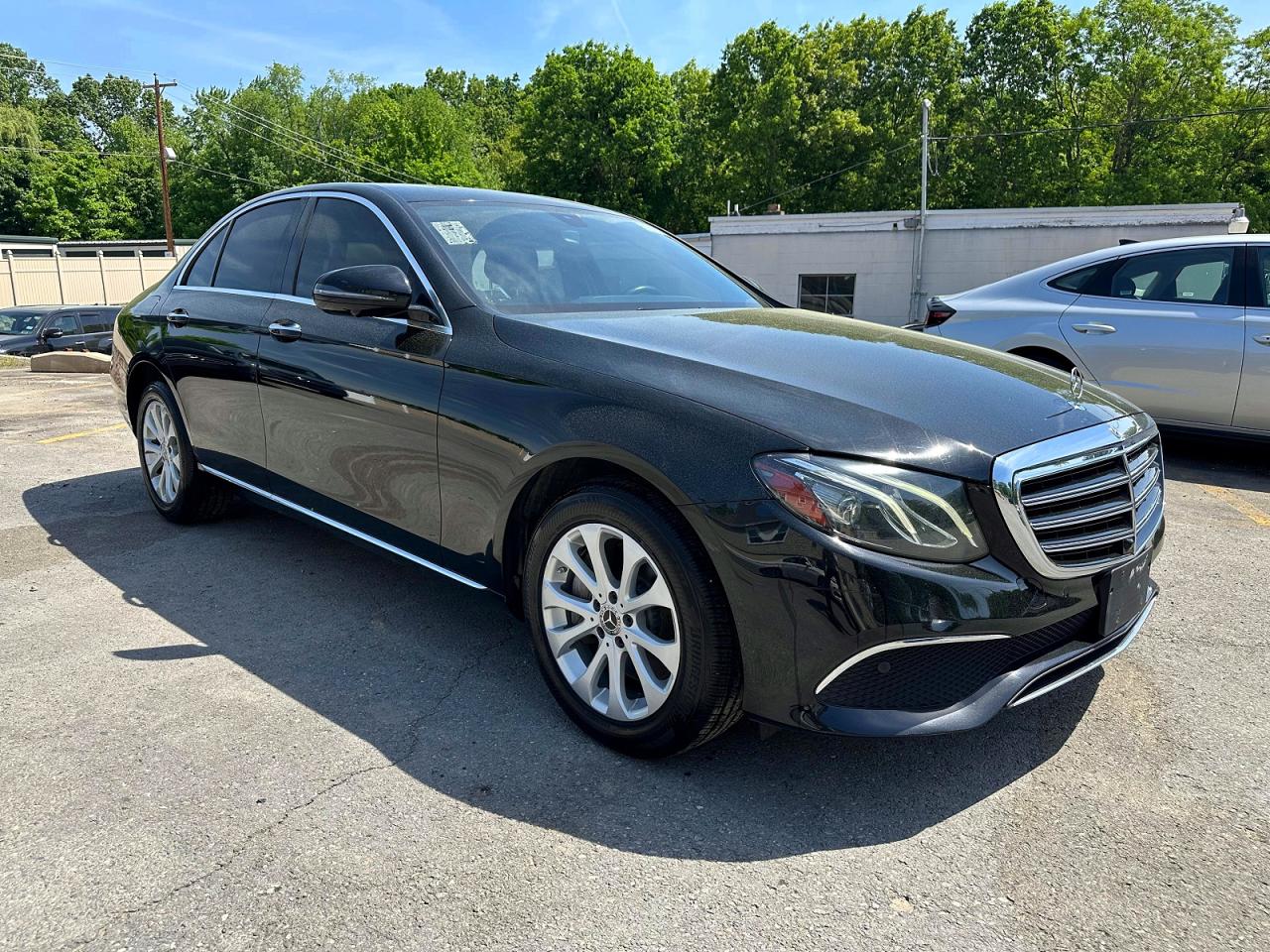 2020 Mercedes-Benz E-Class VIN W1KZF8EB4LA759947 COPART salvage auction — Minor Dent/Scratches, NY - CERTIFICATE OF TITLE, sold $14,600 on 2026-07-01 (photo 4)